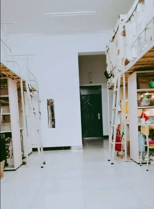 皖江工學院宿舍條件怎么樣,有空調和獨立衛生間嗎？（附宿舍圖片）