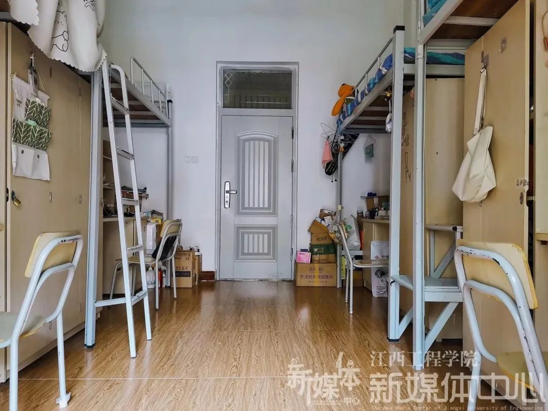 江西工程學院宿舍條件怎么樣,有空調和獨立衛生間嗎？（附宿舍圖片）